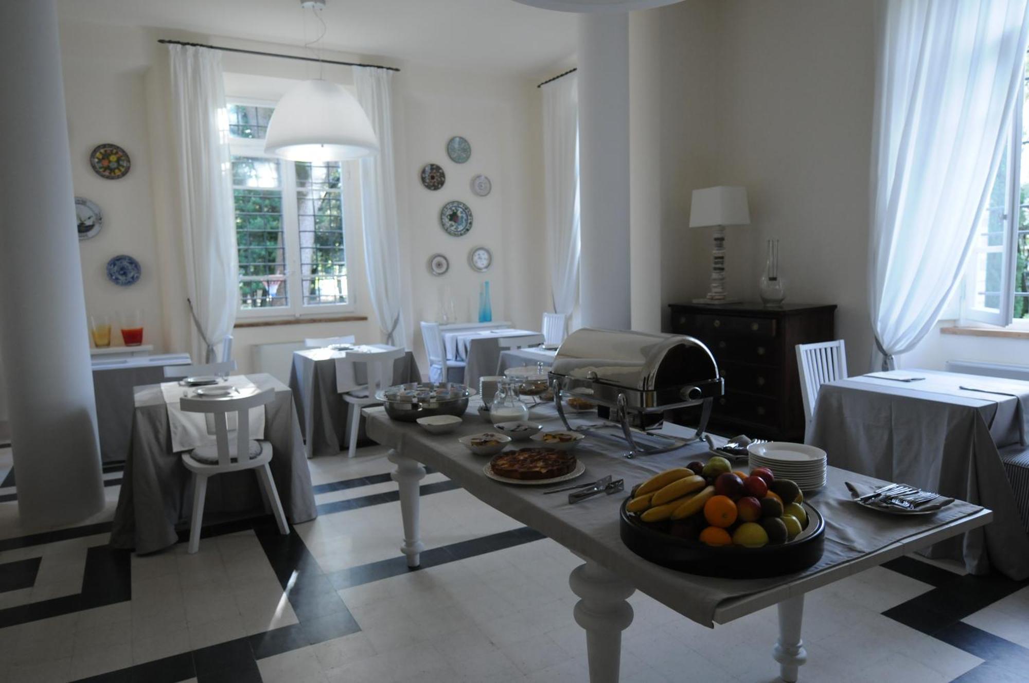 Relais Villa Sant'Isidoro Colbuccaro Extérieur photo