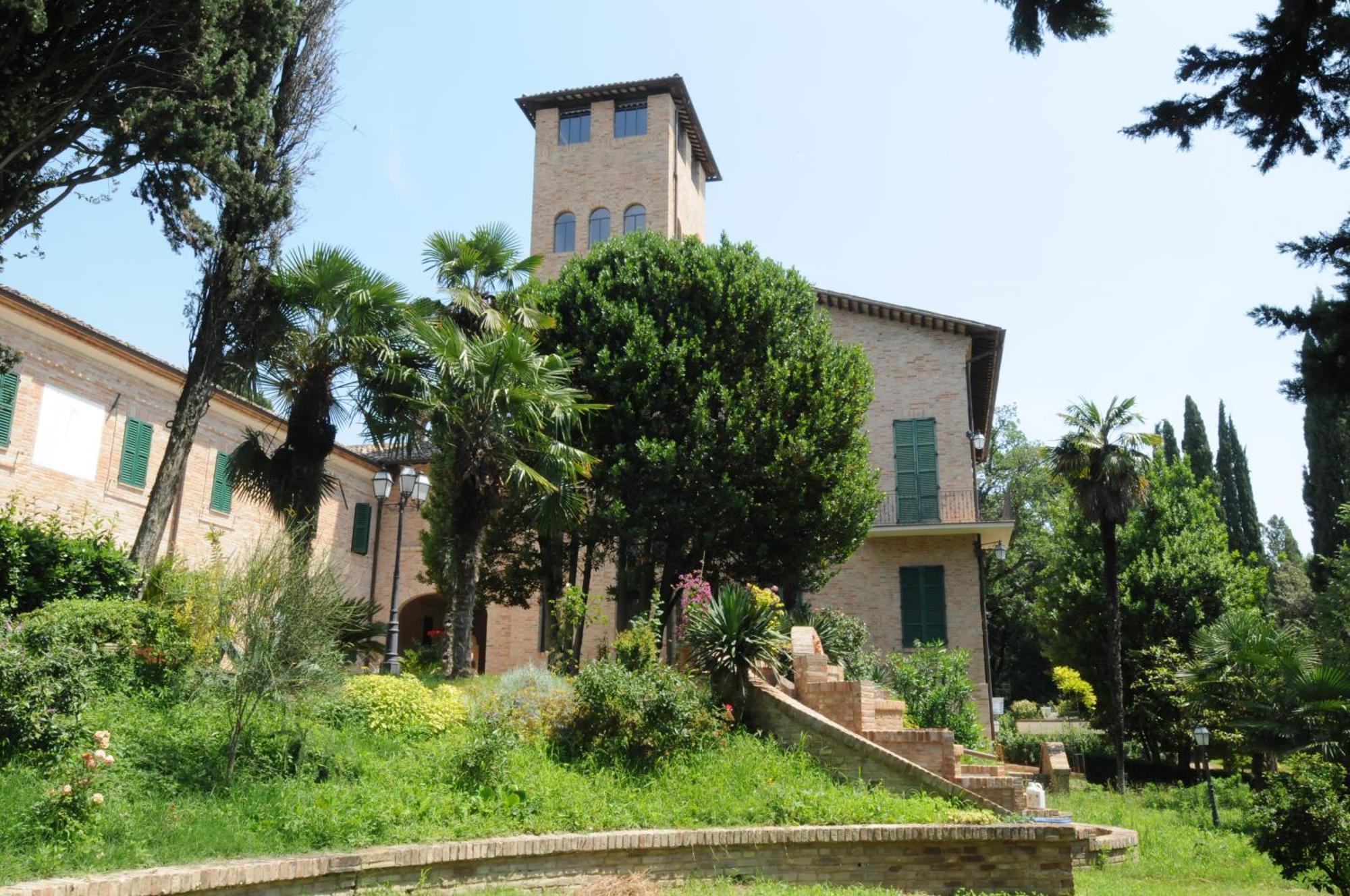 Relais Villa Sant'Isidoro Colbuccaro Extérieur photo