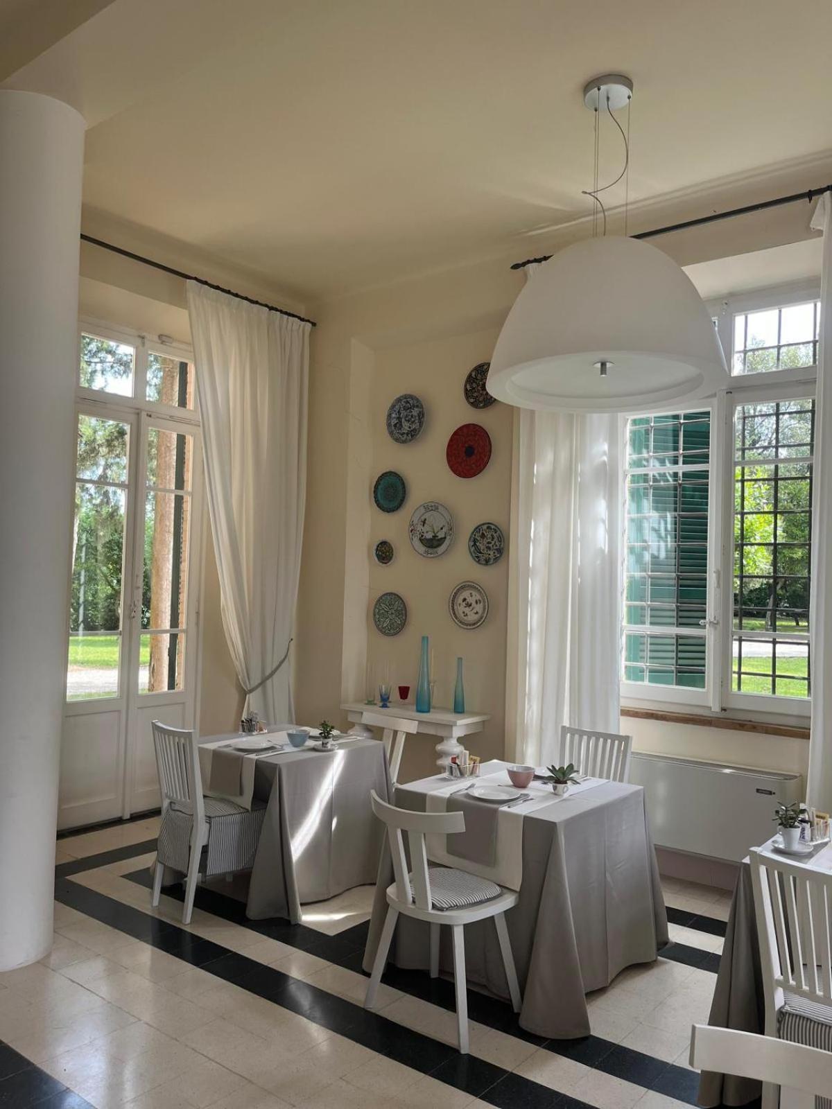 Relais Villa Sant'Isidoro Colbuccaro Extérieur photo